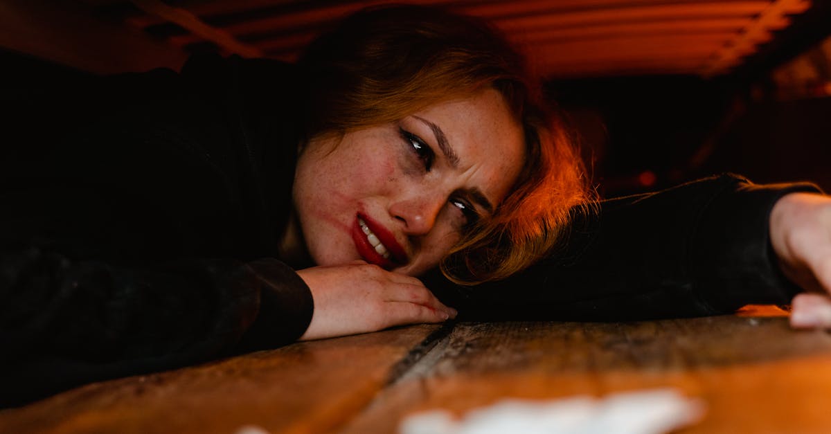 découvrez tout sur les finitions de meubles : types, conseils d'application et astuces pour sublimer et protéger votre mobilier en bois, métal ou autres matériaux.