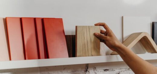 découvrez l'art de la sélection du bois : conseils, critères et astuces pour choisir le bois idéal selon vos besoins en menuiserie, construction ou décoration.